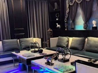 金汇KTV - KTV - 暂无位置信息 实拍图片 1